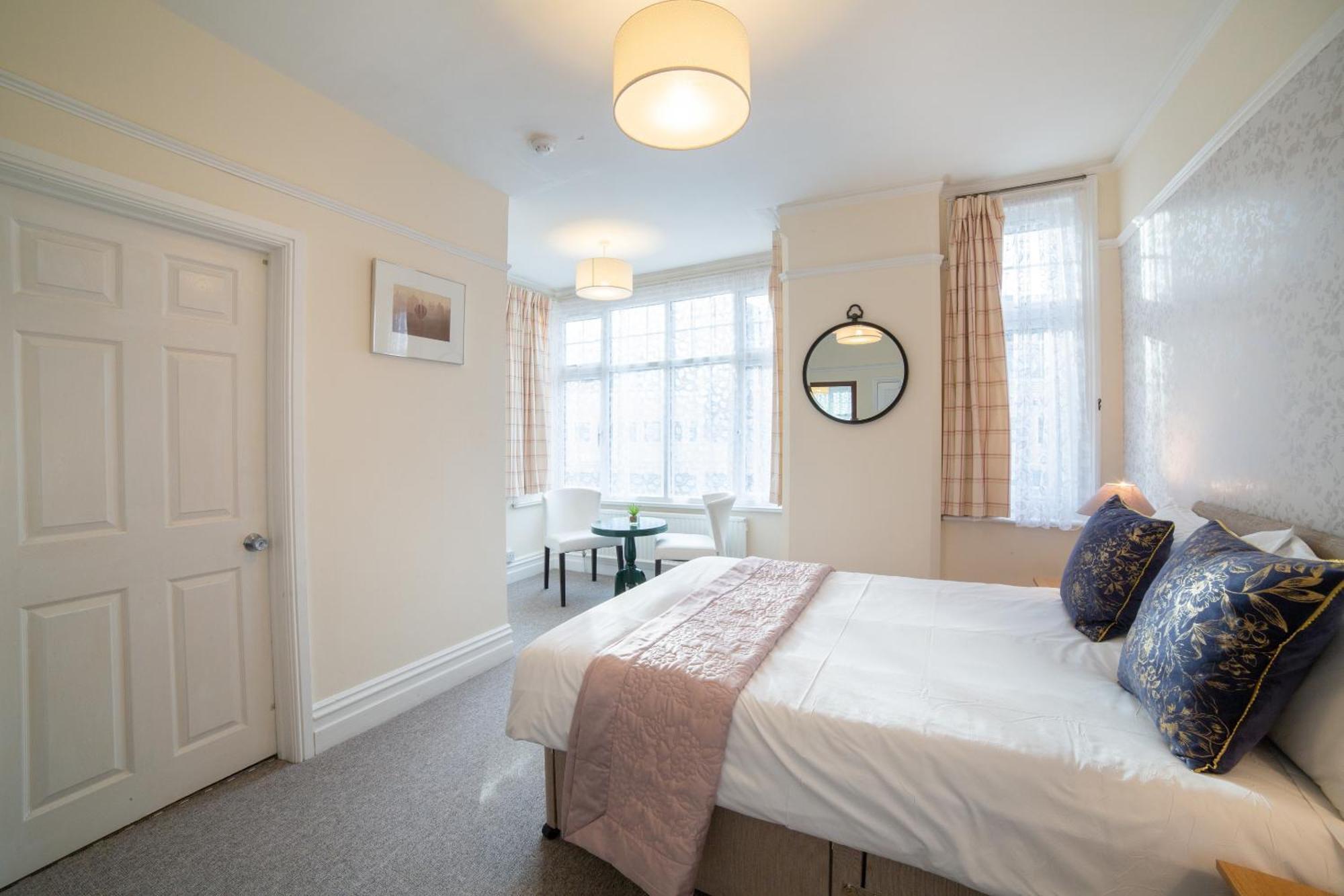 Oyo Lonsdale Guest House Оксфорд Екстер'єр фото
